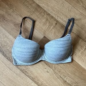 VS PINK Wear Everywhere Bra